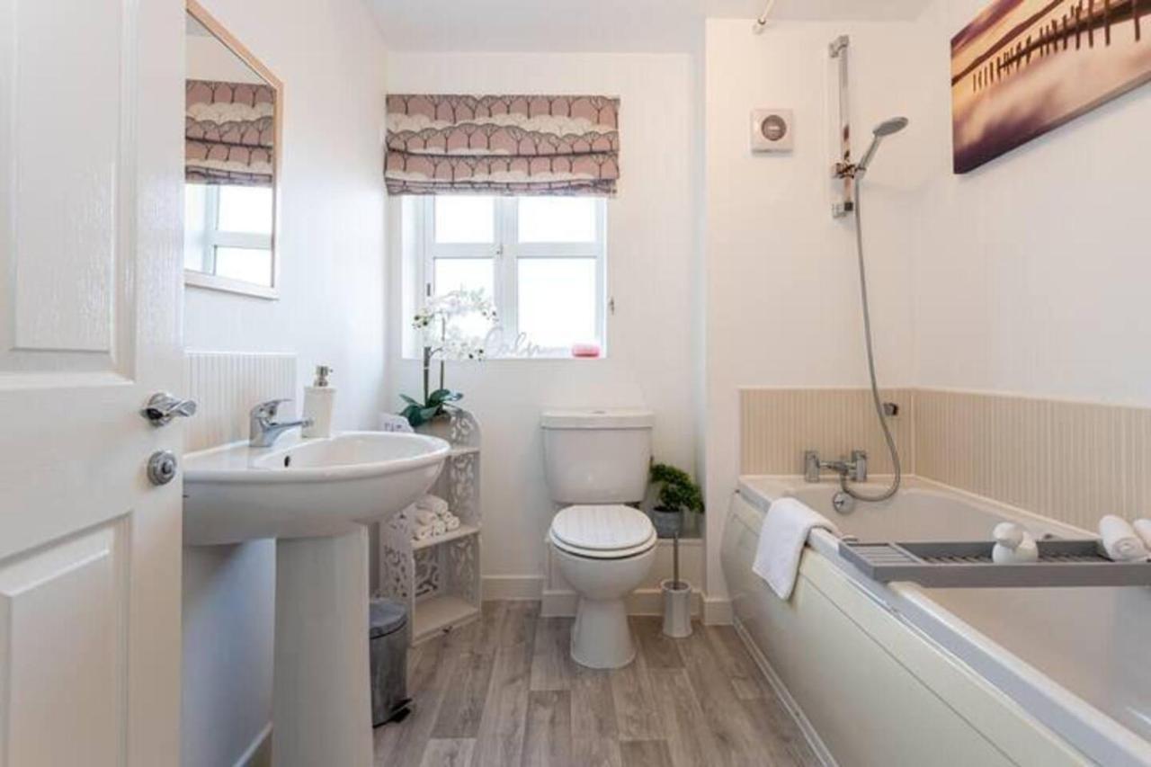 Beautifully Designed 3 Bed House - In Mánchester Exterior foto